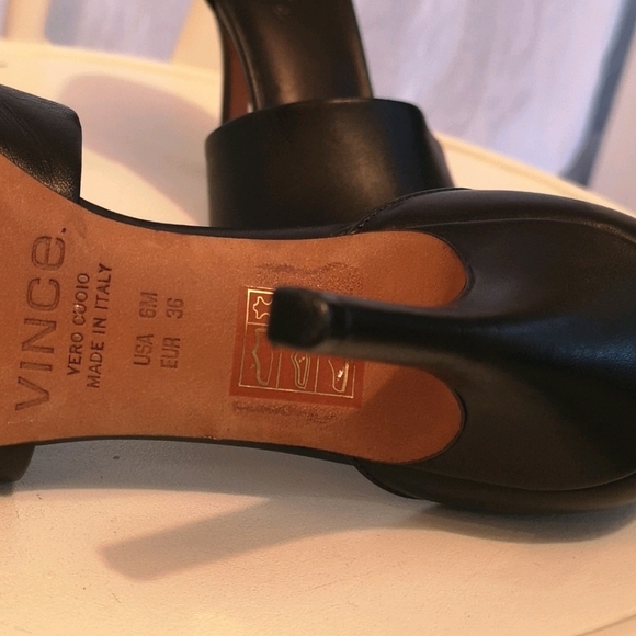 Vince Heels - Picture 5 of 5